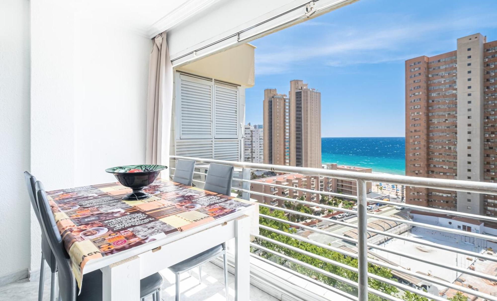 Los Caballos 12-C Levante Beach Benidorm Eksteriør billede